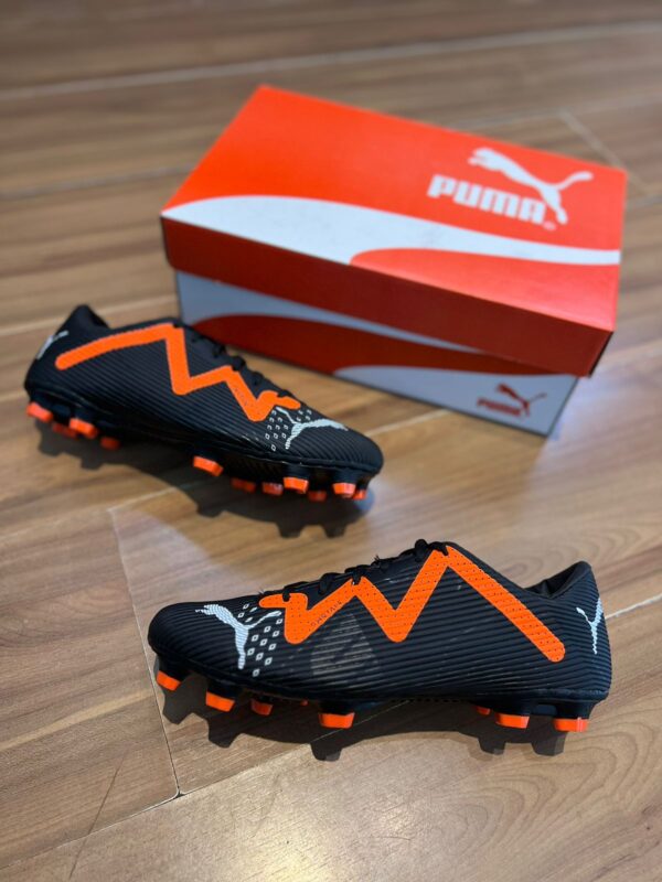 Chuteira Nike e Puma Phanton Campo Masculina