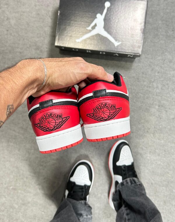 Tênis Air Jordan Low Prime Vermelho e Preto - Imagem 2