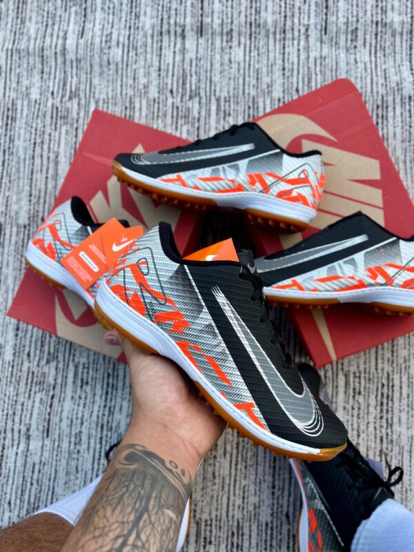 Chuteira Nike Air